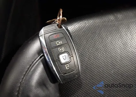 2017 Lincoln Mkc Reserve z USA, uszkodzony, nr VIN 5LMCJ3D95HUL69986